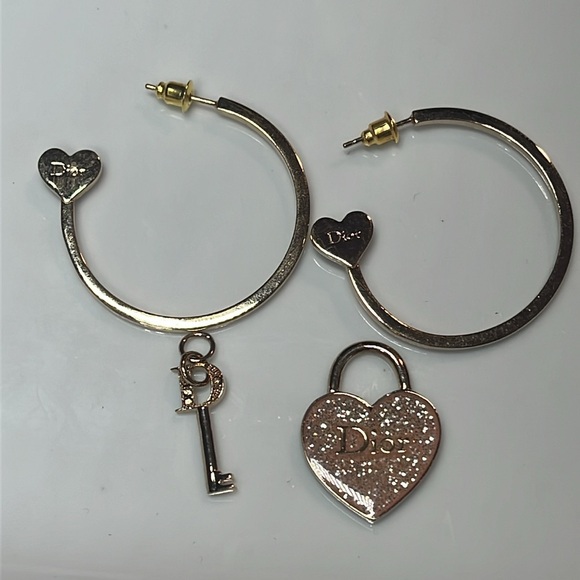 DIOR Heart Lock & Key Earrings Vintage - Picture 7 of 8